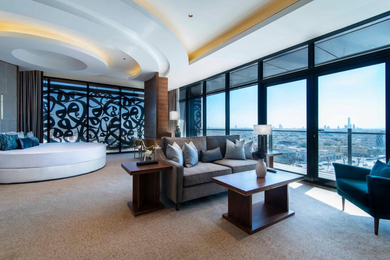 Waw Hotel Suites King Abdullah Road Riyadh Eksteriør bilde